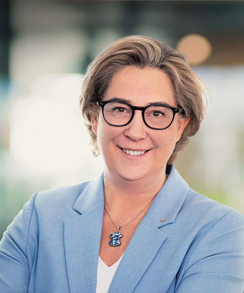 Nicole Huber beim Interview mit dem ersten deutschen Fernsehen ARD.